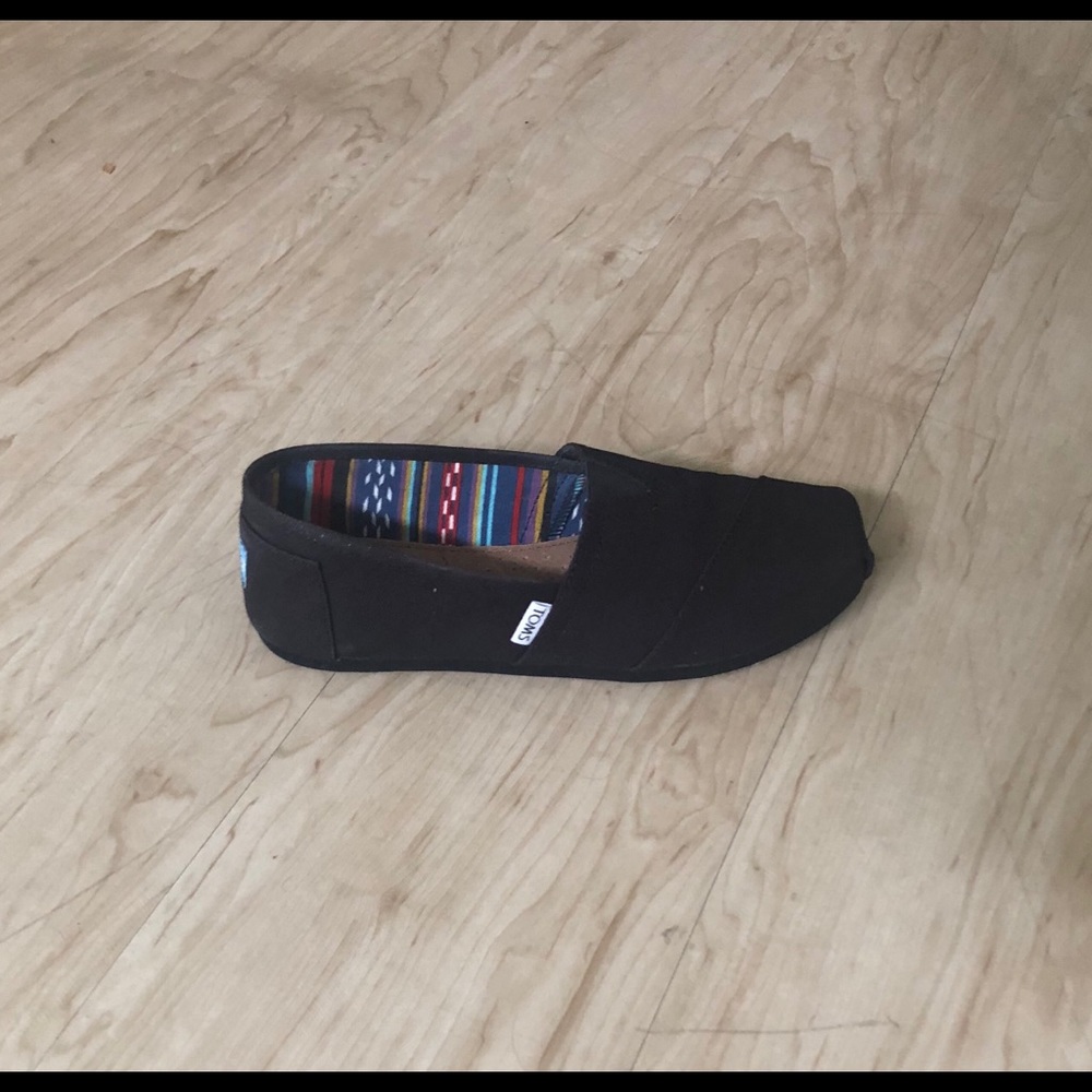 Black on Black Canvas Toms